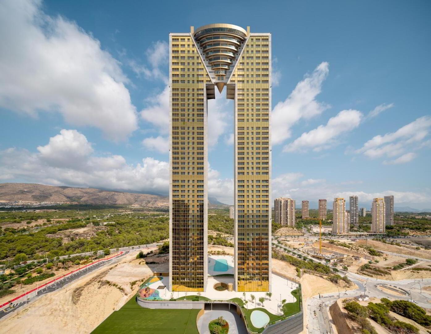 Intempo Sky Luxury Apartment 26 Floor Seaview Benidorm Buitenkant foto